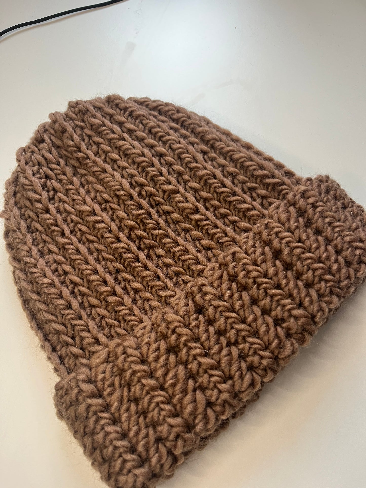 Czapka wełniana migdał