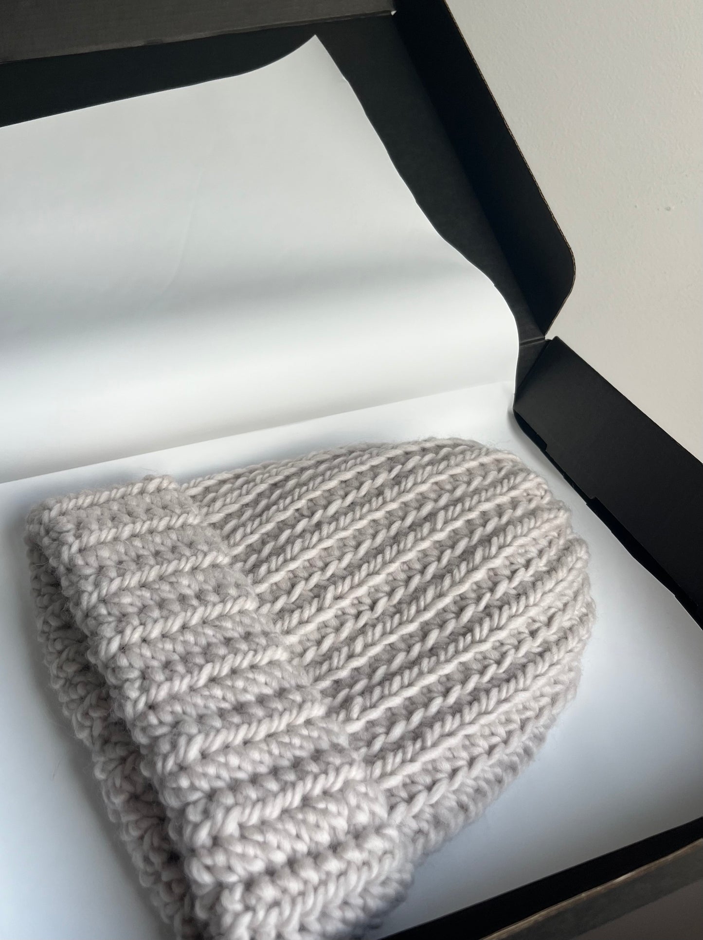 Czapka wełniana kreda