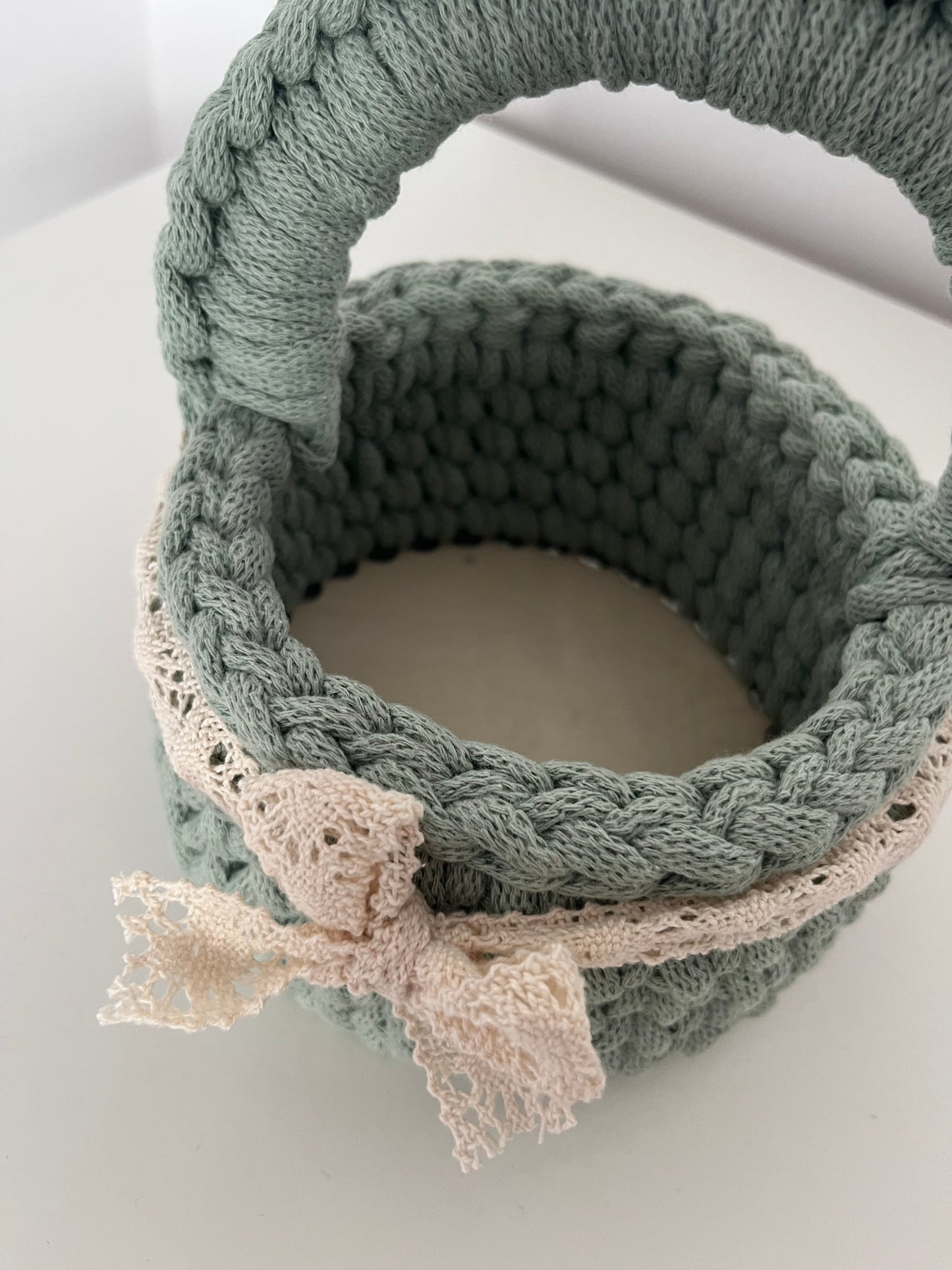 Koszyk wielkanocny szałwia