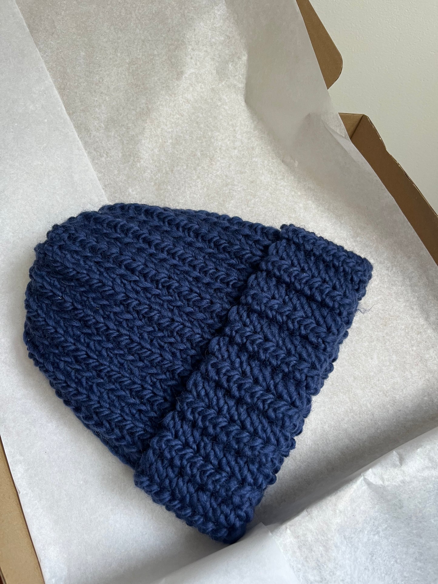 Czapka wełniana ciemnoniebieski