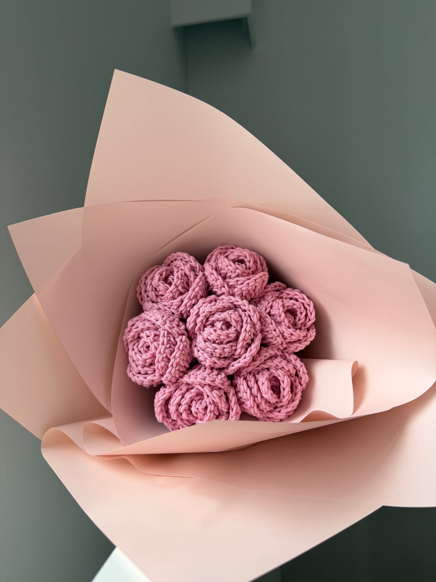 Bukiet róż różowych mały