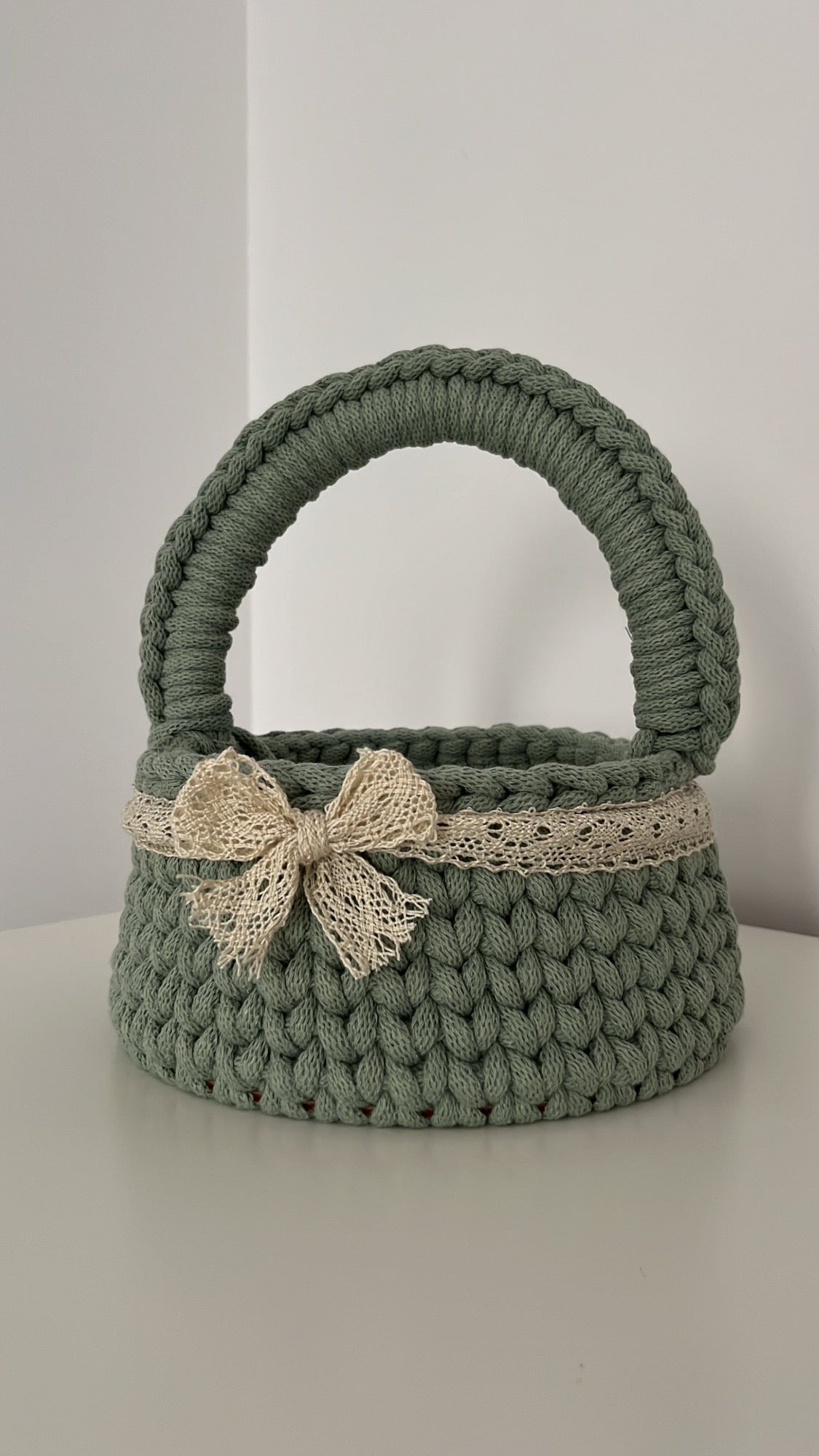 Koszyk wielkanocny szałwia