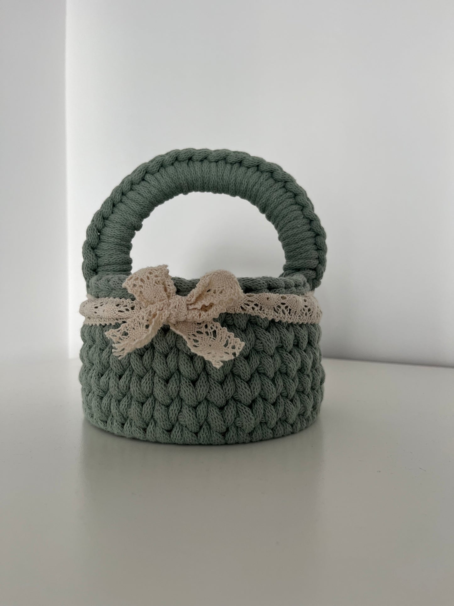 Koszyk wielkanocny szałwia