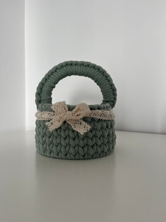 Koszyk wielkanocny szałwia