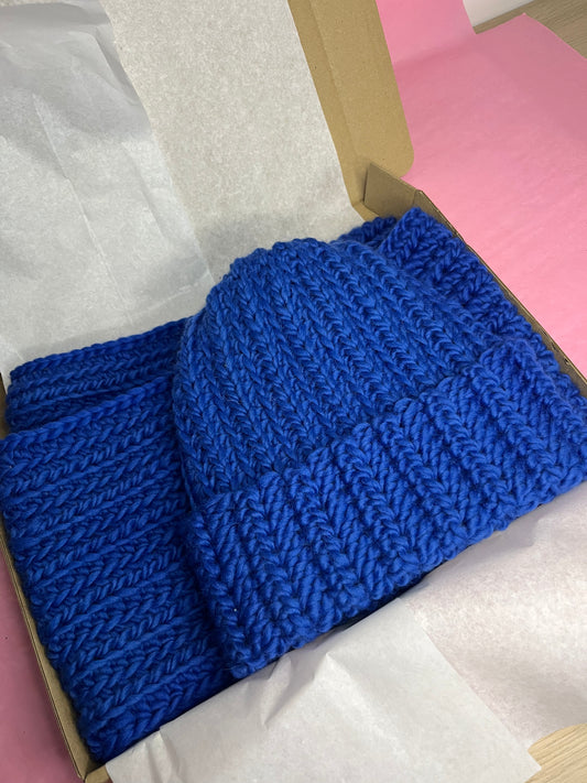 Komplet wełniany kobalt